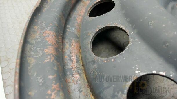 Foto: STAHLFELGE 6X15 ET43 ( 4 LOCH ) eines Opel Meriva 1.6 16V