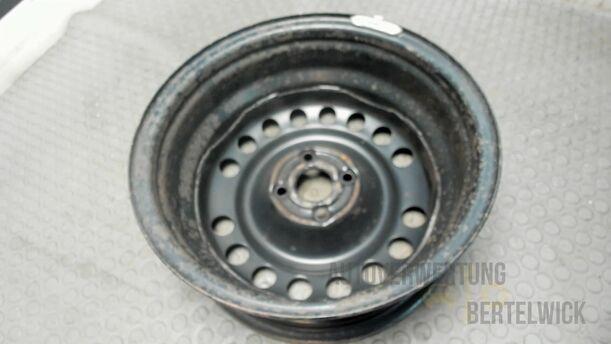 Foto: STAHLFELGE 6X15 ET43 ( 4 LOCH ) eines Opel Meriva 1.6 16V