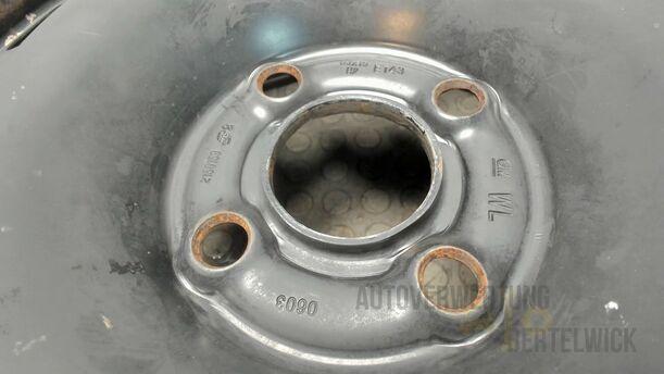 Foto: STAHLFELGE 6X15 ET43 eines Opel Meriva 1.6 16V