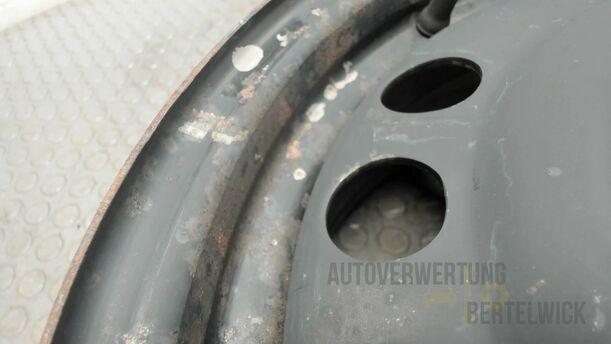 Foto: STAHLFELGE 6X15 ET43 eines Opel Meriva 1.6 16V