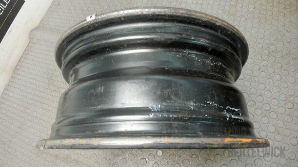 Foto: STAHLFELGE 6X15 ET43 eines Opel Meriva 1.6 16V