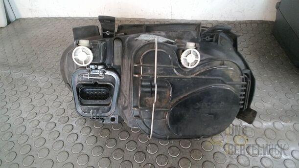 Foto: SCHEINWERFER RECHTS ( OHNE NEBELSCHEINWERFER ) eines VW Golf 1.4