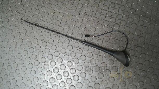 Foto: DACHANTENNE eines VW Golf 1.4