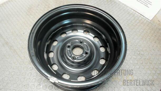Foto: STAHLFELGE 6X15 ET49,5 eines Ford Mondeo Turnier