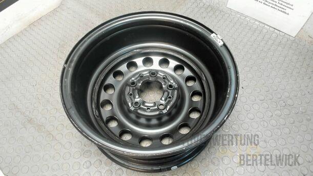 Foto: ALUFELGE (STAHLOPTIK) 6,5X15 eines BMW 523i touring