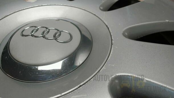 Foto: ALUFELGE 7X16 ET42 eines Audi A4 Avant 2.0 TDI