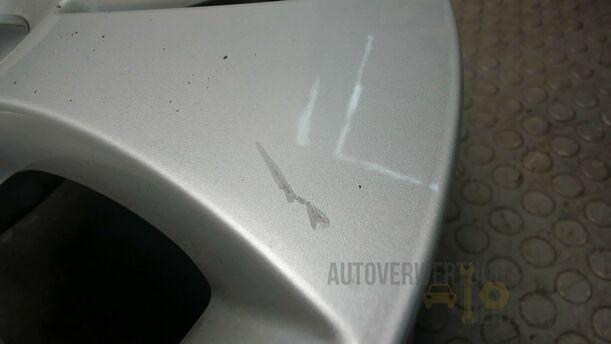 Foto: ALUFELGE 6,5X16 ET50 eines Audi A4 Avant 2.0 TDI