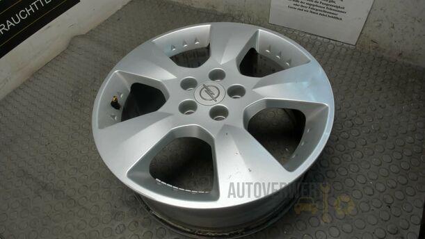 Foto: ALUFELGE 7X17 ET47 eines Opel Vectra 1.8