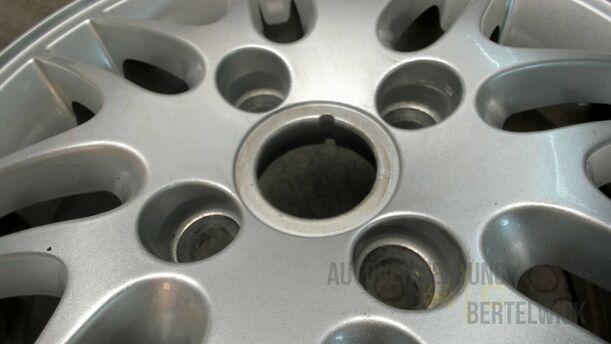 Foto: ALUFELGENSATZ 6X15 ET52,5 eines Ford Focus Ghia