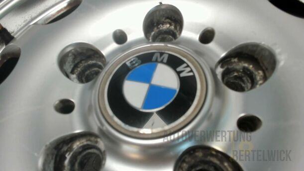 Foto: ALUFELGE 6,5X15 ET42 (BASTLER) eines BMW 316i Ghia