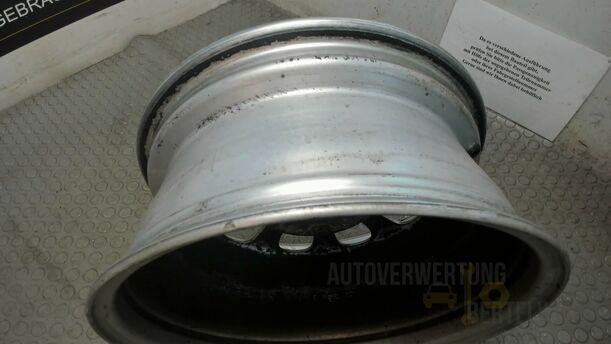 Foto: ALUFELGE 6,5X15 ET42 (BASTLER) eines BMW 316i Ghia