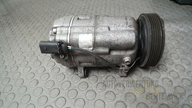 Foto: KOMPRESSOR KLIMAANLAGE/ KLIMAKOMPRESSOR eines VW Golf 1.4 Ghia