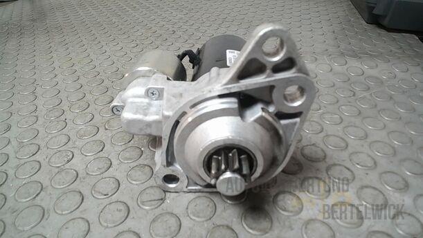 Foto: ANLASSER ( BOSCH ) eines VW Golf 1.4 Ghia