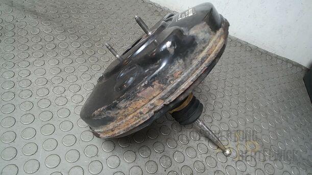 Foto: BREMSKRAFTVERSTÄRKER ( ESP ) eines VW Golf 1.4 Ghia