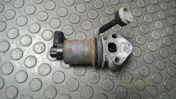 Foto: ABGASRÜCKFÜHRUNGSVENTIL/ AGR VENTIL eines VW Golf 1.4 Ghia