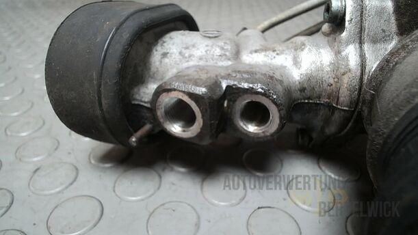 Foto: SERVOLENKUNG/ LENKGETRIEBE eines VW Golf 1.4 Ghia