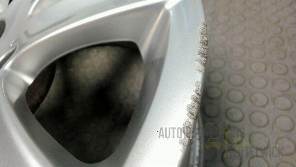 Foto: ALUFELGE 6X16 ET27 eines Peugeot 207 SW 110 HDi FAP (Blue Lion)