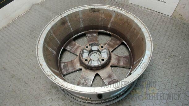 Foto: ALUFELGE 6X16 ET27 eines Peugeot 207 SW 110 HDi FAP (Blue Lion)