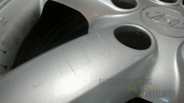 Foto: ALUFELGE 7X17 ET50 eines Hyundai Santa Fe 2.2 CRDi 4WD Trendline