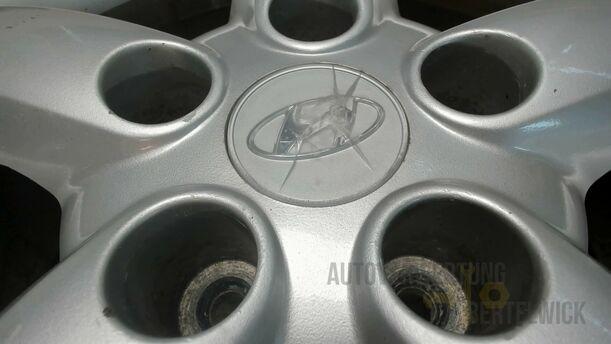 Foto: ALUFELGE 7X17 ET50 eines Hyundai Santa Fe 2.2 CRDi 4WD Trendline