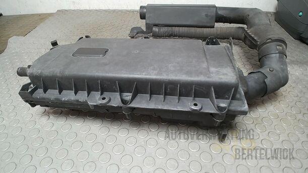 Foto: LUFTFILTERKASTEN BCA eines VW Golf 1.4