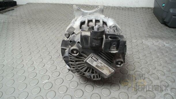 Foto: LICHTMASCHINE ( 90A ) eines Mercedes-Benz A 150