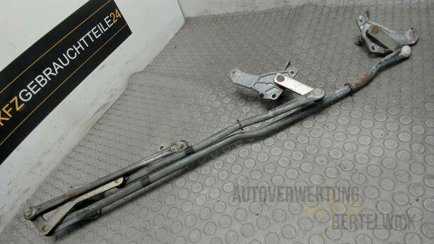Foto: SCHEIBENWISCHERGESTÄNGE VORNE eines Mazda MPV 2.0 TD