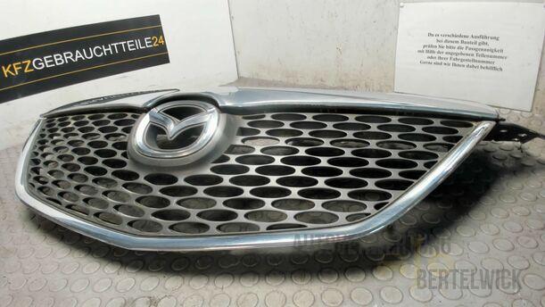 Foto: KÜHLERGRILL eines Mazda MPV 2.0 TD