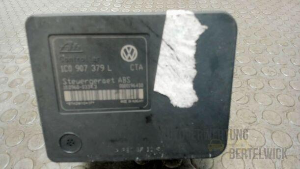 Foto: HAUPTBREMSAGGREGAT ABS eines Seat Toledo 1.9 TDI