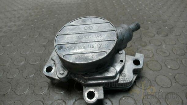 Foto: VAKUUMPUMPE eines Seat Toledo 1.9 TDI