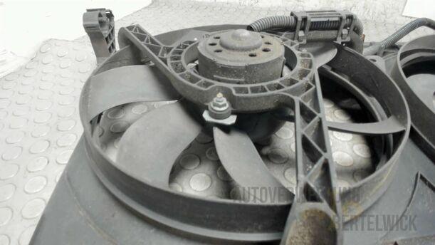 Foto: ELEKTROLÜFTER eines Seat Toledo 1.9 TDI