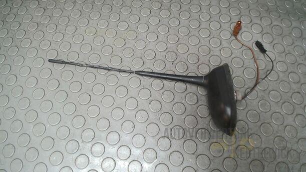 Foto: DACHANTENNE eines Mercedes-Benz A 150