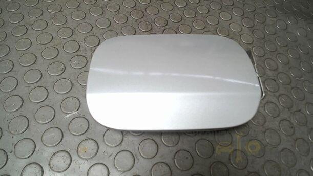 Foto: TANKKLAPPE/ TANKDECKEL eines Mercedes-Benz A 150