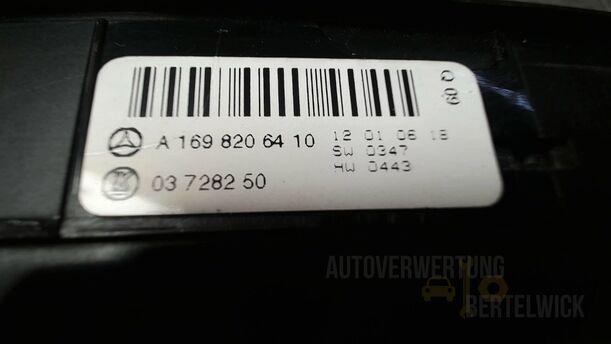 Foto: FENSTERHEBERSCHALTER eines Mercedes-Benz A 150