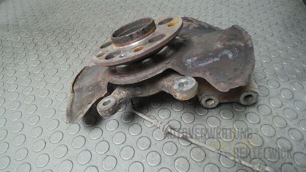 Foto: ACHSSCHENKEL VORN LINKS eines Mercedes-Benz A 150