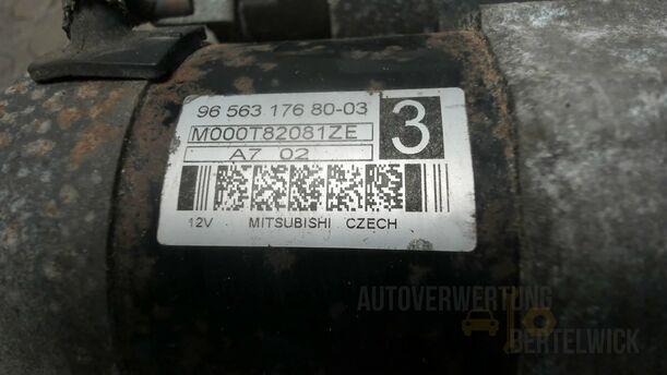 Foto: ANLASSER / STARTER eines Peugeot 407 140