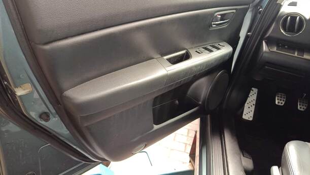 Foto: TÜR VORN LINKS eines Mazda 6 Sport Kombi 2.2 CD DPF