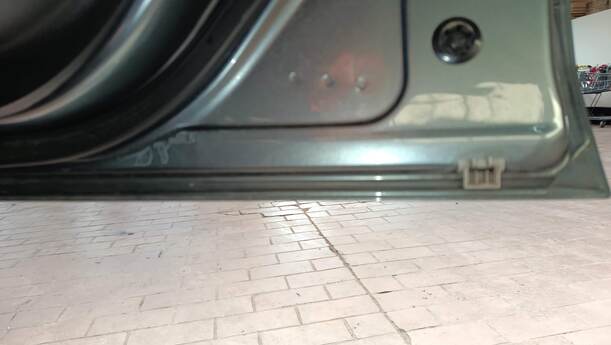 Foto: TÜR VORN RECHTS eines Mazda 6 Sport Kombi 2.2 CD DPF