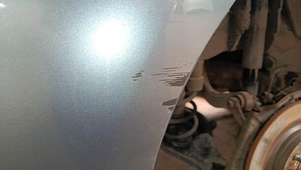 Foto: STOSSFÄNGER/ STOßSTANGE HINTEN ( KOMBI ) eines Mazda 6 Sport Kombi 2.2 CD DPF
