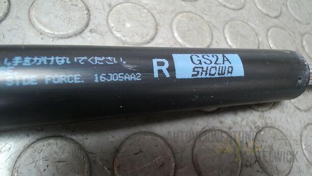 Foto: HECKKLAPPENDÄMPFERPAAR HINTEN ( KOMBI ) eines Mazda 6 Sport Kombi 2.2 CD DPF