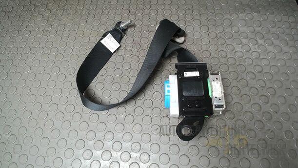 Foto: SICHERHEITSGURT VORN LINKS eines Mazda 6 Sport Kombi 2.2 CD DPF