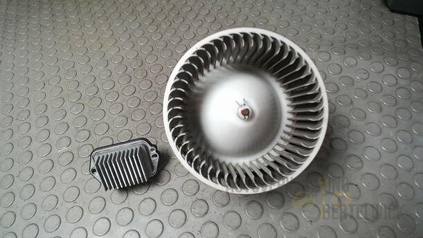 Foto: HEIZUNGSGEBLÄSE eines Mazda 6 Sport Kombi 2.2 CD DPF