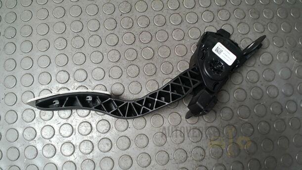 Foto: GASPEDAL eines Mazda 6 Sport Kombi 2.2 CD DPF
