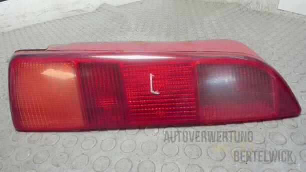 Foto: HECKLEUCHTE / RÜCKLICHT LINKS eines Alfa Romeo 146 ti