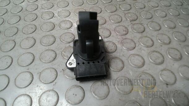 Foto: LUFTMASSENMESSER eines Mazda 6 Sport Kombi 2.2 CD DPF