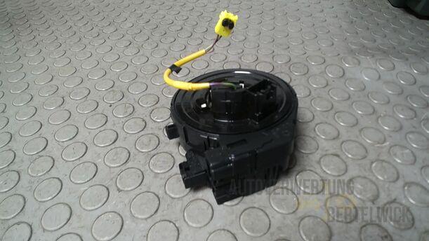 Foto: WICKELFEDER/ SCHLEIFRING eines Mazda 6 Sport Kombi 2.2 CD DPF GTI