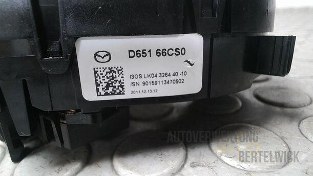 Foto: WICKELFEDER/ SCHLEIFRING eines Mazda 6 Sport Kombi 2.2 CD DPF GTI