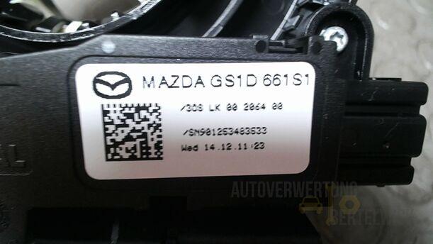 Foto: WICKELFEDER/ SCHLEIFRING eines Mazda 6 Sport Kombi 2.2 CD DPF GTI