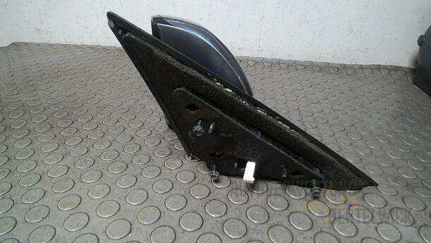 Foto: AUSSENSPIEGEL ELEKTRISCH VERSTELLBAR LINKS eines Mazda 6 Sport Kombi 2.2 CD DPF
