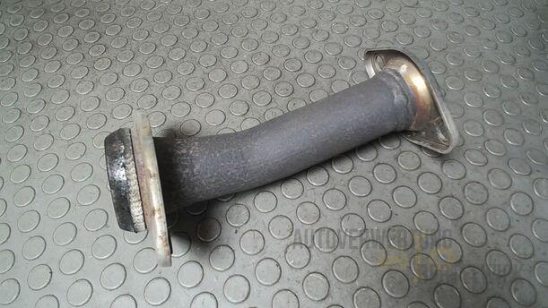 Foto: ZWISCHENROHR AUSPUFFANLAGE eines Mazda 6 Sport Kombi 2.2 CD DPF